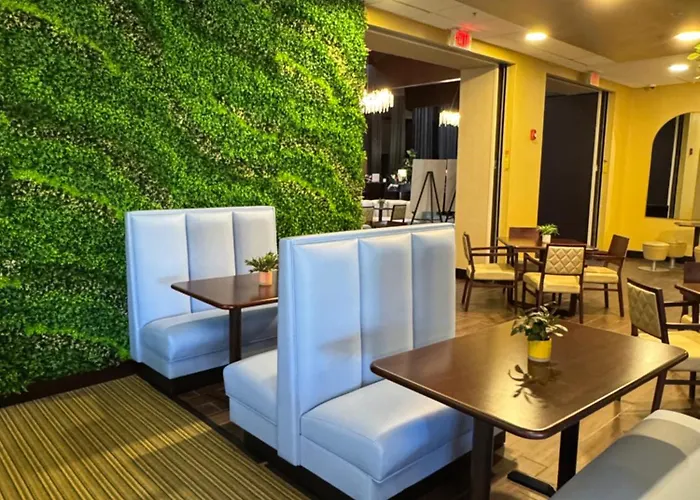 Hotel Gurnee 3*