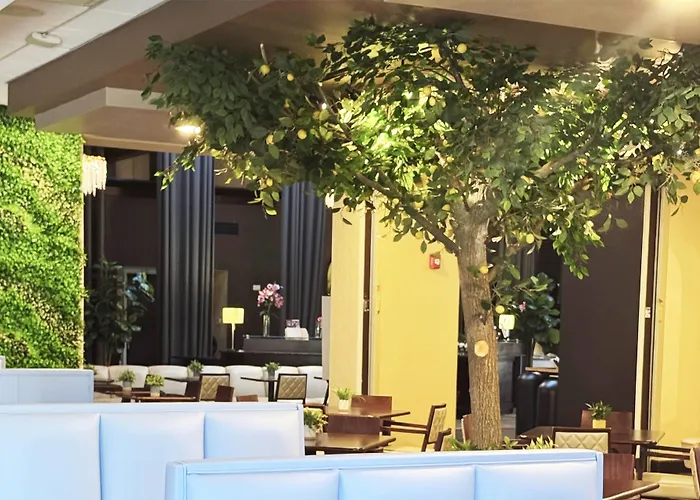 Hotel Gurnee Hotel 3*